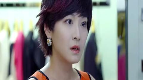 美女把衣服脱一净二静视频,脱衣舞者的静谧诱惑