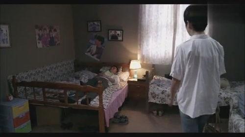 老公老婆在床上视频,床上视频记录温馨瞬间